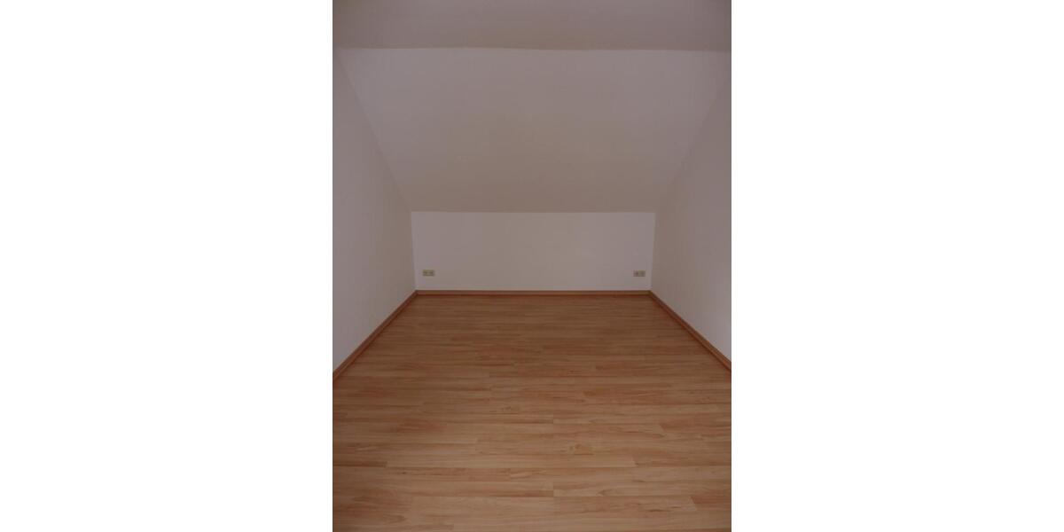 Doppelhaushälfte Pinneberg - 5 Zimmer, 145 m&sup2;, 1.650&euro; | Angebot:24679859