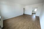 Etagenwohnung Meerane - 3 Zimmer, 85 m&sup2;, 400&euro; | Angebot:26404390