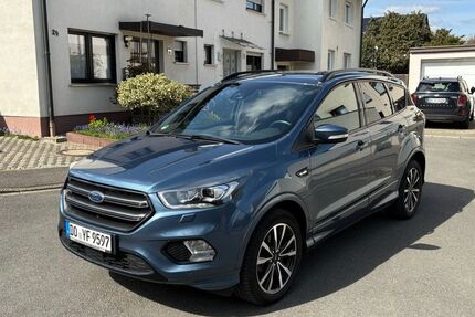 Ford Kuga 88.840 km 16.900 &euro; Dortmund 44329