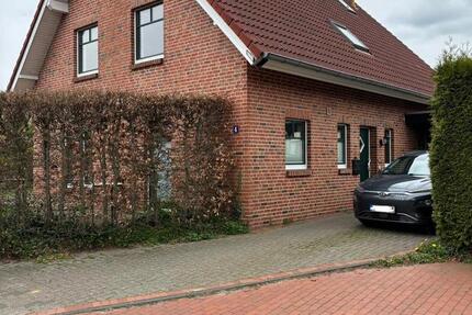 Haus Neuenhaus - 7 Zimmer, 160 m&sup2;, 399.000&euro; | Angebot:26136955