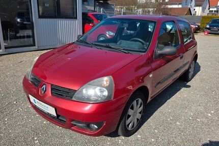 Renault Clio 158.000 km 2.390 &euro; Reutlingen 72770