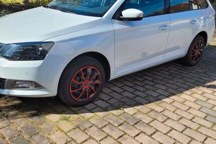 Skoda Fabia 54.750 km 10.790 &euro; Spangenberg 34286