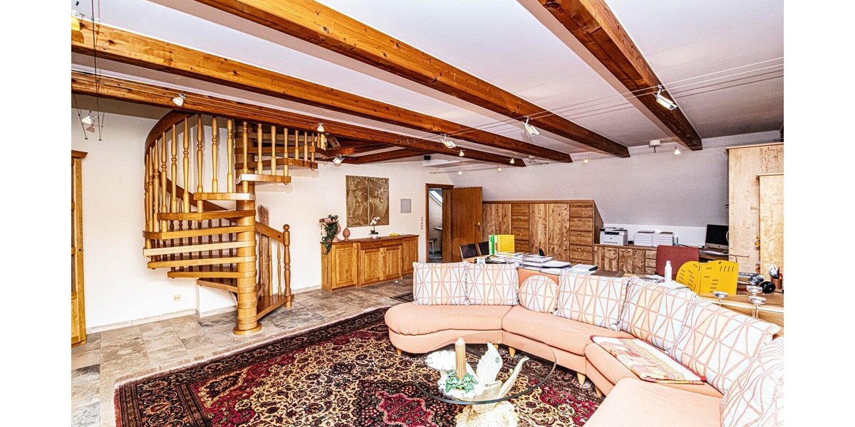 Ein Zuhause, das berührt: Exklusives Anwesen mit Traumgarten & Südterrasse in Roding - Einfamilienhaus Roding | Angebot:26490952