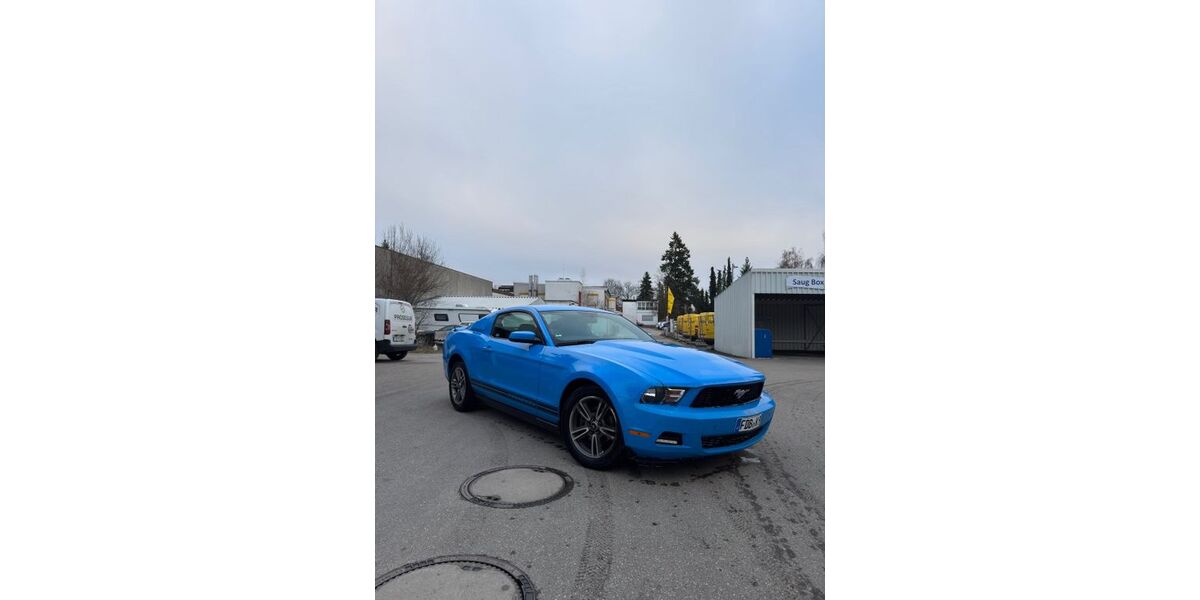 Ford Mustang 119.458 km 11.000 &euro; Friedberg 86316