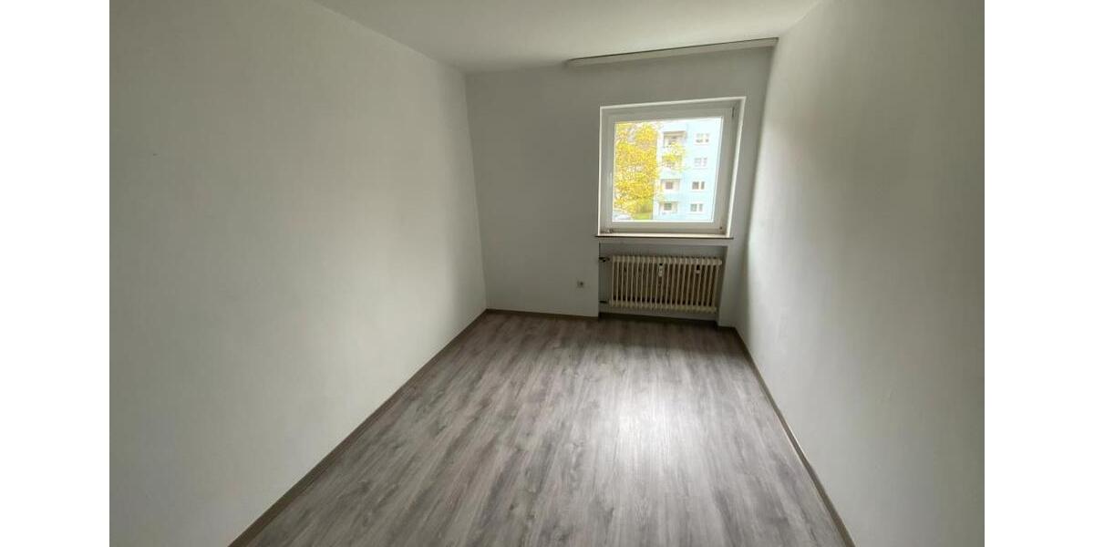 Etagenwohnung Plettenberg - 3 Zimmer, 77 m&sup2;, 529&euro; | Angebot:26194324