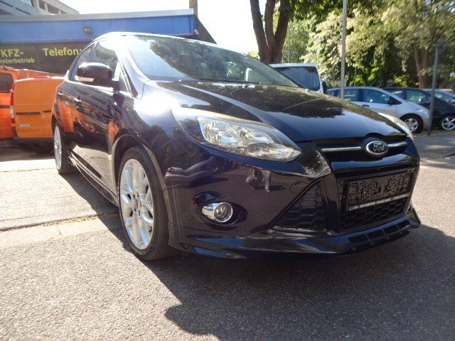 Ford Focus 182.900 km 4.800 &euro; Essen 45276