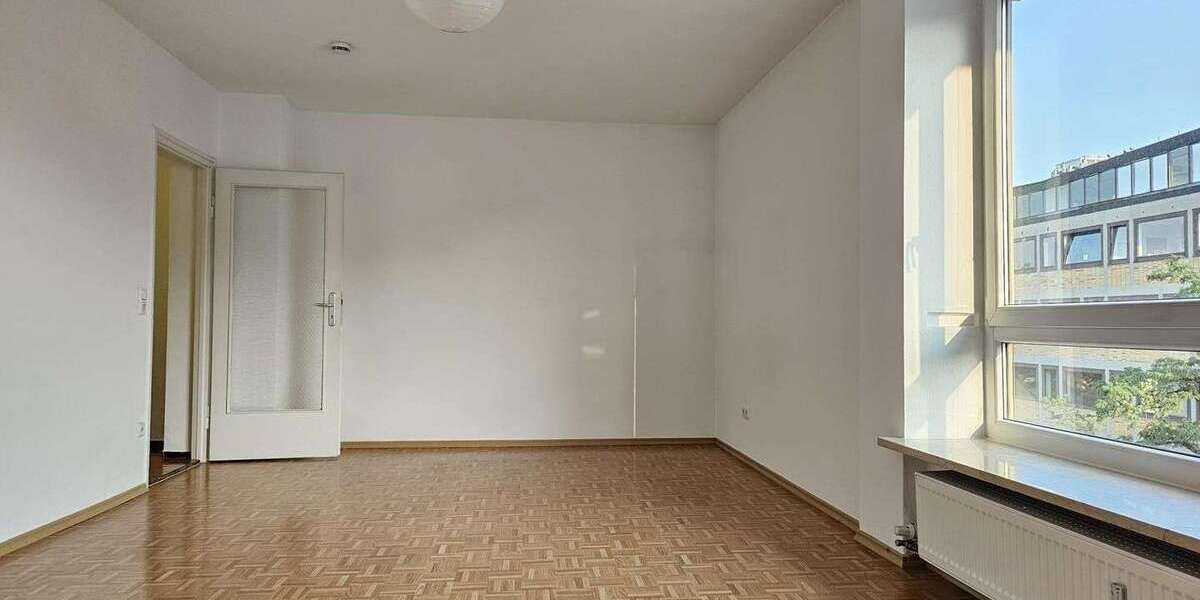 Etagenwohnung München Maxvorstadt - 1 Zimmer, 37 m&sup2;, 1.099&euro; | Angebot:26856459