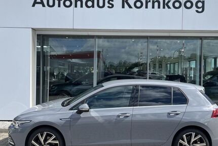 VW Golf 29.700 km 22.490 &euro; Niebüll 25899