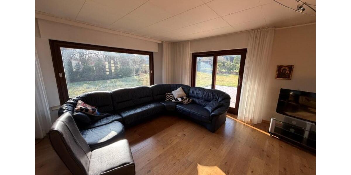 Einfamilienhaus Betzdorf - 8 Zimmer, 180 m&sup2;, 1.350&euro; | Angebot:25292930