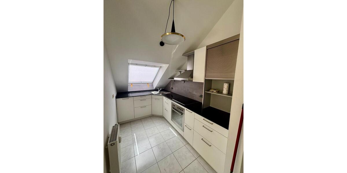 Dachgeschoßwohnung Fürstenfeldbruck - 3 Zimmer, 65 m&sup2;, 1.350&euro; | Angebot:26272789