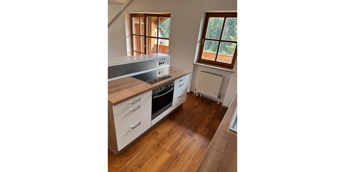Etagenwohnung Salzweg - 3 Zimmer, 80 m&sup2;, 720&euro; | Angebot:26214615
