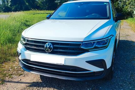 VW Tiguan 70.000 km 25.980 &euro; Weil am rhein 79576