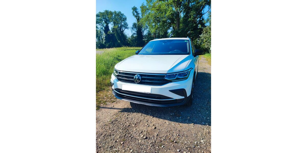 VW Tiguan 70.000 km 25.980 &euro; Weil am rhein 79576