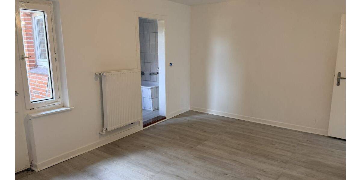 Etagenwohnung Burg (Dithmarschen) - 3 Zimmer, 90 m&sup2;, 700&euro; | Angebot:26911250
