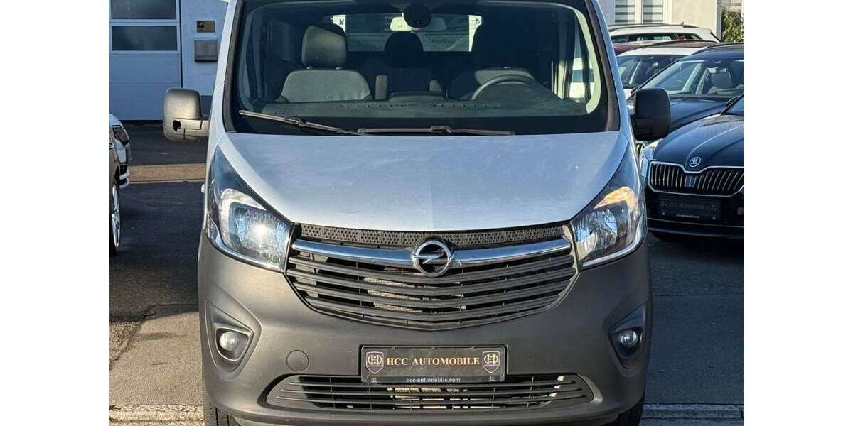 Opel Vivaro 235.000 km 7.998 &euro; Göppingen 73037