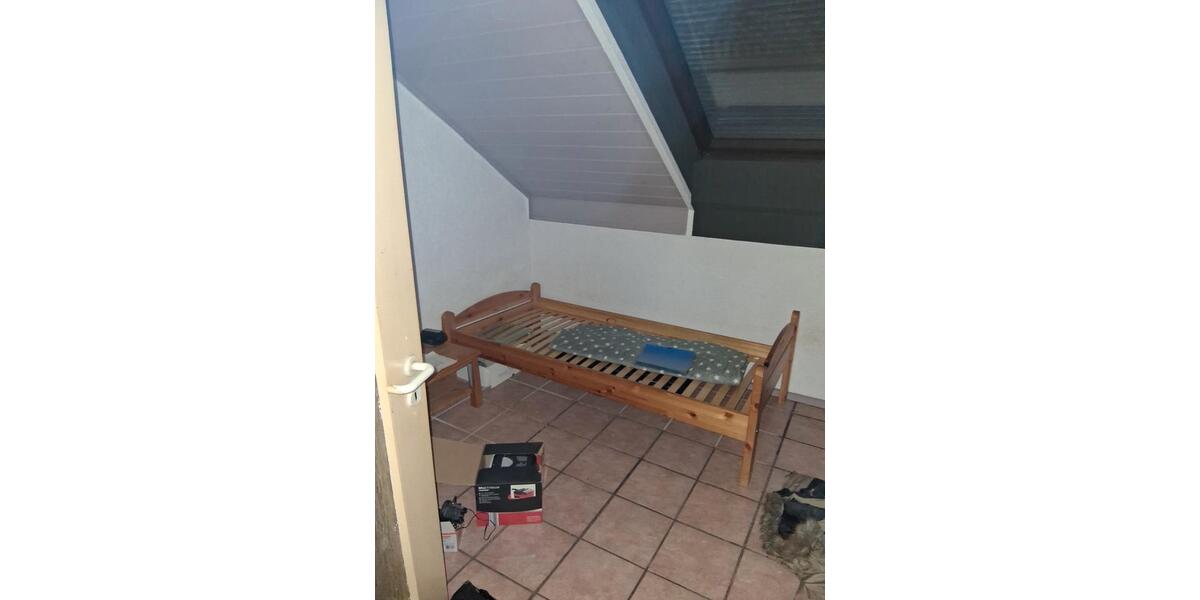 Doppelhaushälfte Stutensee - 3 Zimmer, 100 m&sup2;, 320.000&euro; | Angebot:27081444