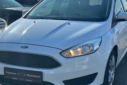 Ford Focus 156.000 km 5.400 &euro; Rheinbach 53359