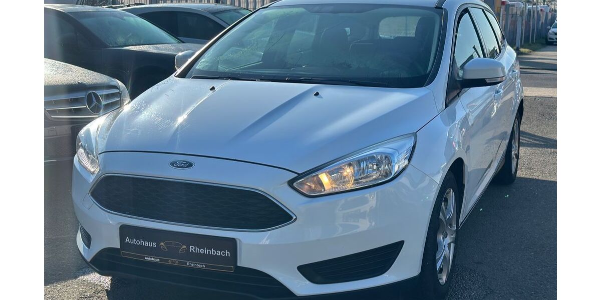 Ford Focus 156.000 km 5.400 &euro; Rheinbach 53359