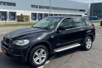 BMW X5 374.719 km 7.744 &euro; Son en Breugel 5692C