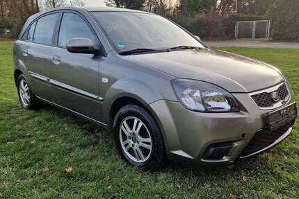 Kia Rio 199.999 km 999 &euro; Ludwigshafen 67063