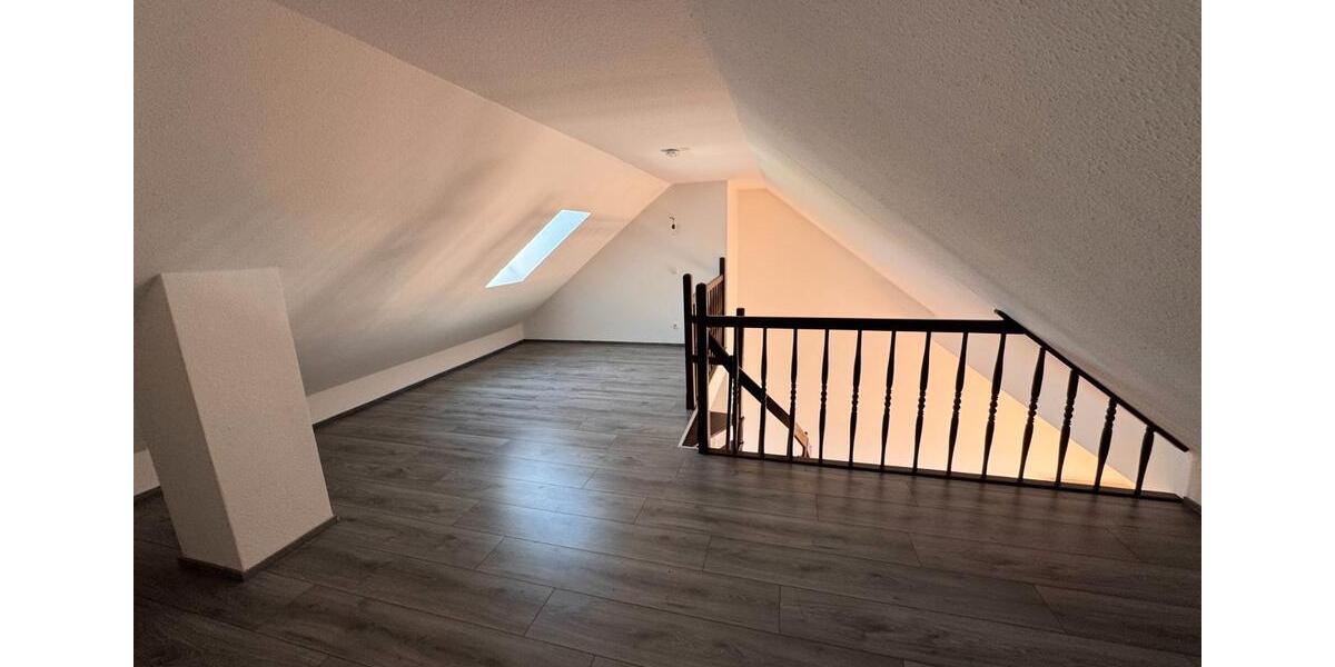 Maisonettenwohnung Burkhardtsdorf - 3 Zimmer, 80 m&sup2;, 85.000&euro; | Angebot:27298499
