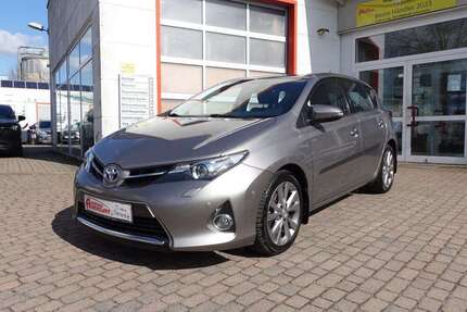 Toyota Auris 84.180 km 13.500 &euro; Dahlwitz - Hoppegarten 15366