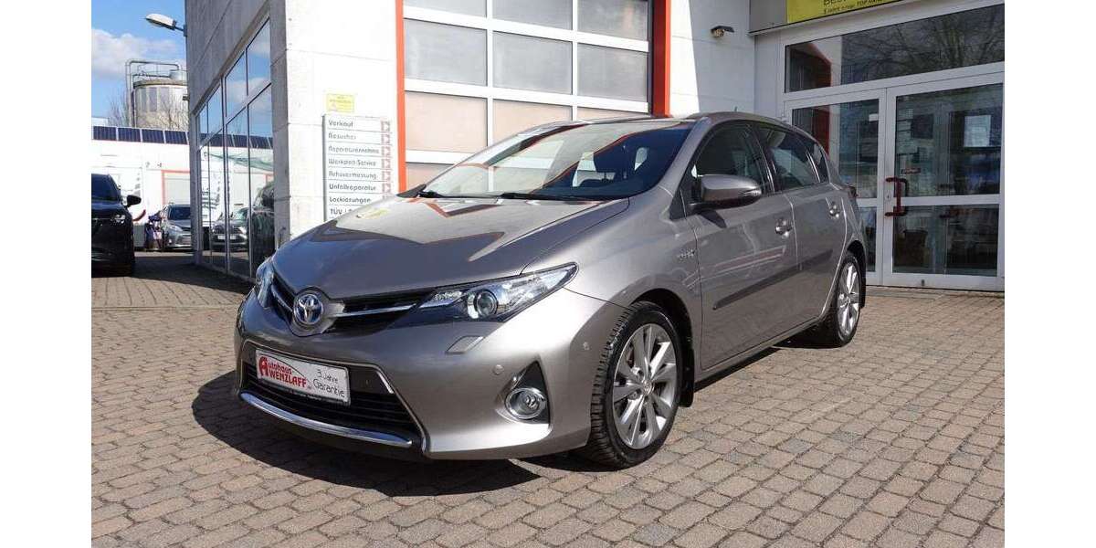 Toyota Auris 84.180 km 13.500 &euro; Dahlwitz - Hoppegarten 15366