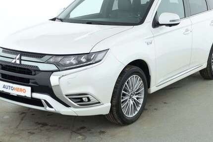 Mitsubishi Outlander 53.578 km 23.290 &euro; Stuttgart 70195