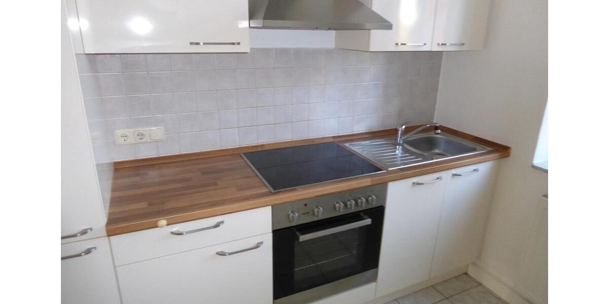 Etagenwohnung Plauen Altstadt - 2 Zimmer, 54 m&sup2;, 340&euro; | Angebot:25637434