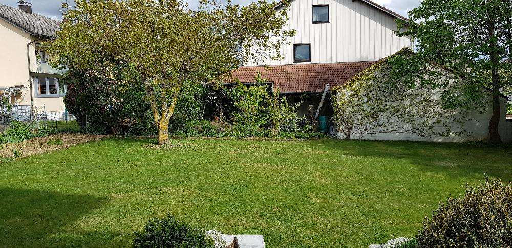 Haus zum Mieten in Kösching 1.650 € 195 m² 5 zimmer