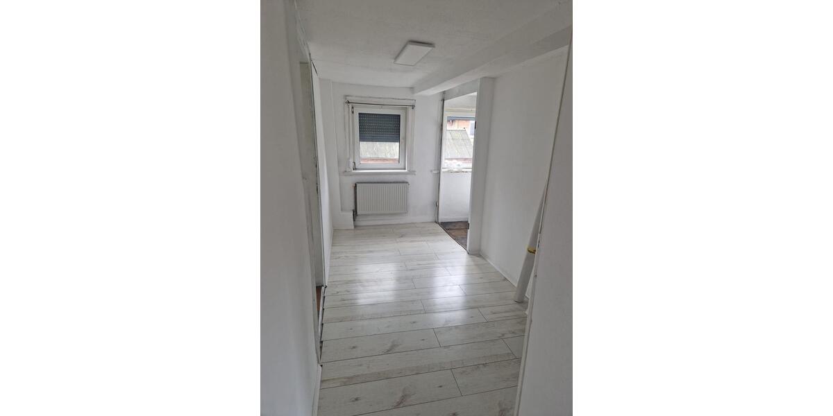 Reihenhaus Salzgitter Ortschaft Südost - 4 Zimmer, 120 m&sup2;, 300&euro; | Angebot:25563844