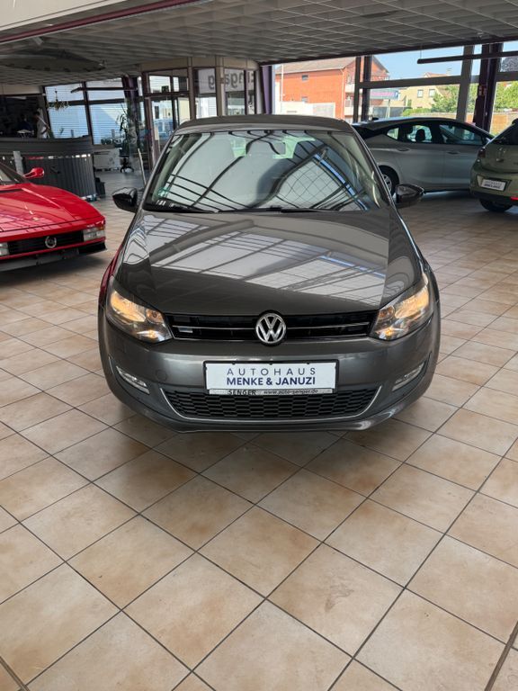 VW Polo 169.000 km 7.690 € Hameln 31785