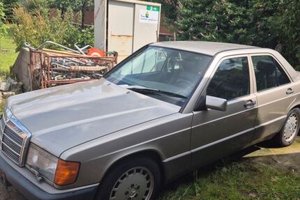 Mercedes-Benz 190 260.975 km 7.000 &euro; Nindorf 24594