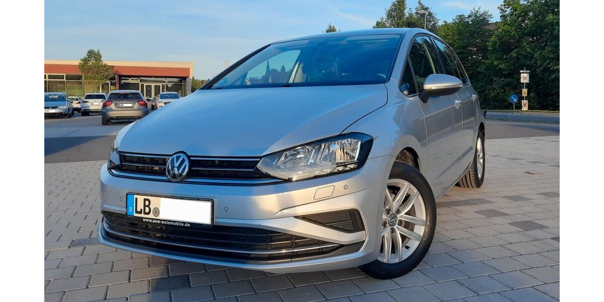 VW Golf Sportsvan 99.000 km 10.700 &euro; Benningen am Neckar 71726