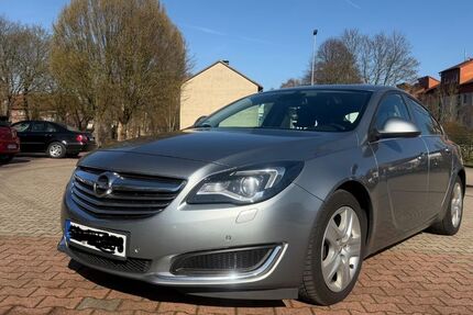 Opel Insignia 183.000 km 5.500 &euro; Hagen 58099