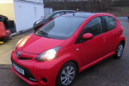 Toyota Aygo 28.600 km 5.900 € Minden 32423