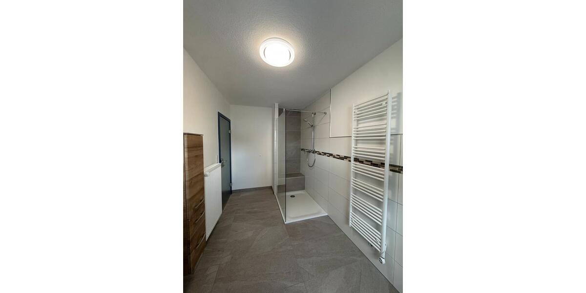 Reihenhaus Extertal - 4 Zimmer, 180 m&sup2;, 295.000&euro; | Angebot:26871324