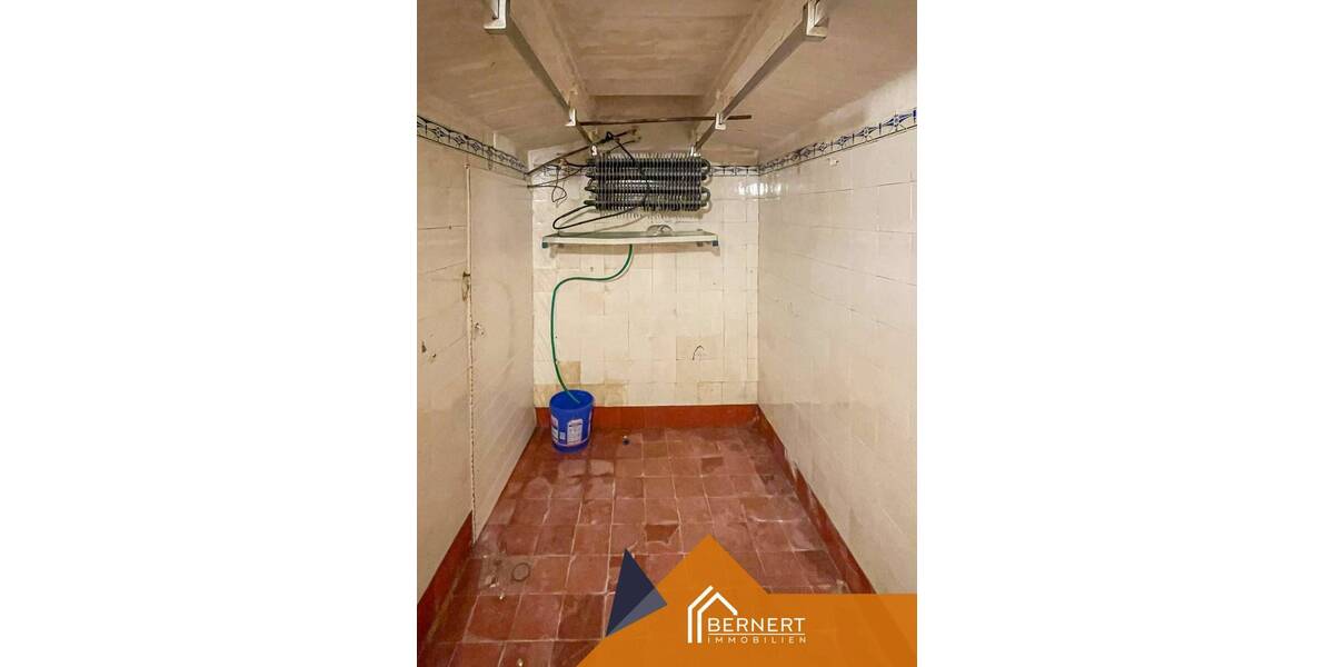 Mehrfamilienhaus, Wohnhaus Altenkunstadt - 1 Zimmer, 530 m&sup2;, 170.000&euro; | Angebot:25689895