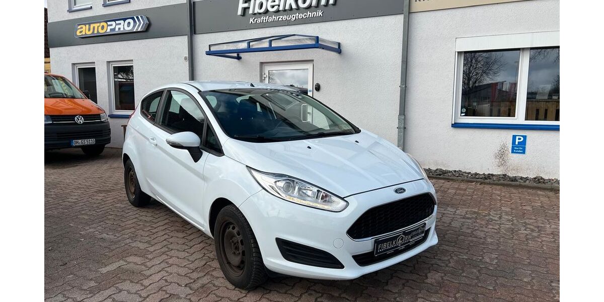 Ford Fiesta 83.630 km 6.490 &euro; Stockelsdorf 23617