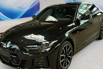 BMW i4 28.497 km 41.190 &euro; Oldenburg 26135