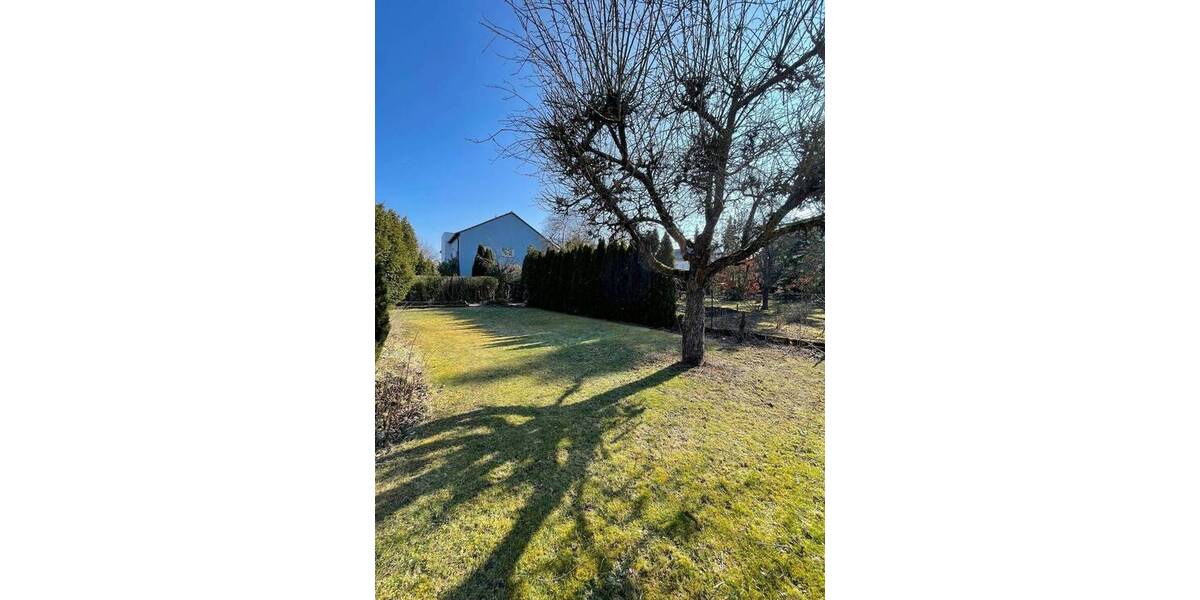 Einfamilienhaus Langenzenn - 6 Zimmer, 130 m&sup2;, 1.495&euro; | Angebot:25984081