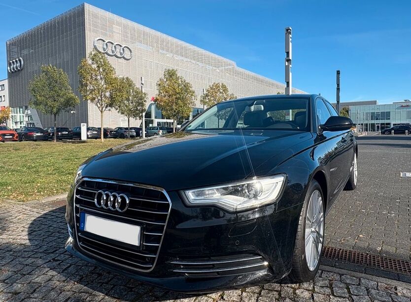 Audi A6 194.500 km 12.800 € Berlin 12055