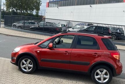 Suzuki SX4 72.543 km 5.799 &euro; Düsseldorf 40599