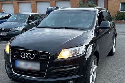 Audi Q7 310.000 km 8.500 &euro; Freden 31084