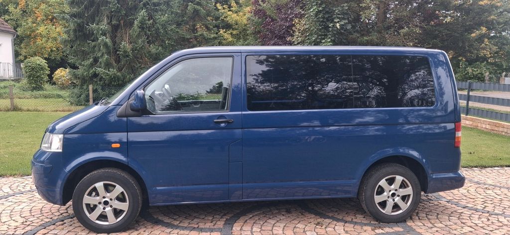 VW T5 Caravelle 300.764 km 4.500 &euro; Putlitz 16949