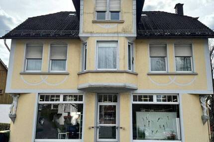 Stadtprägendes Wohn- und Geschäftshaus in Kierspe-Dorf 3 zimmer