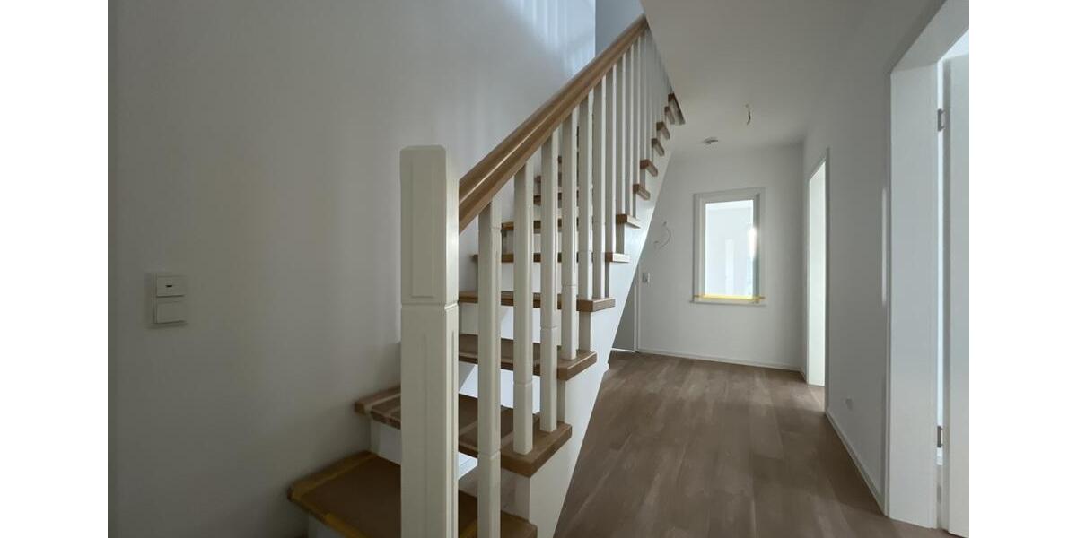 Etagenwohnung Rhauderfehn - 3 Zimmer, 97 m&sup2;, 1.115&euro; | Angebot:26177655