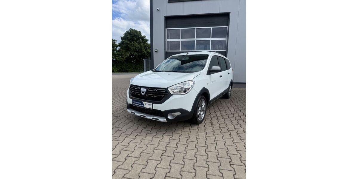 Dacia Lodgy 45.715 km 14.390 &euro; Burgebrach 96138