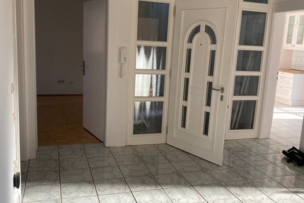 °°° VOLLRENOVIERTE 4 ZIMMER AB-WOHNUNG MIT EBK UND SÜDWESTBALKON IN DER NÄHE VOM STÄDT. KLINIKUM °°° 4 zimmer