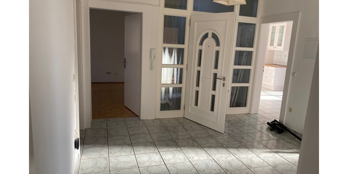 °°° VOLLRENOVIERTE 4 ZIMMER AB-WOHNUNG MIT EBK UND SÜDWESTBALKON IN DER NÄHE VOM STÄDT. KLINIKUM °°° 4 zimmer